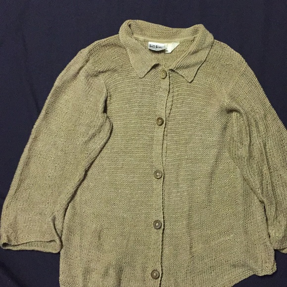 Sweater - Picture 1 of 3
